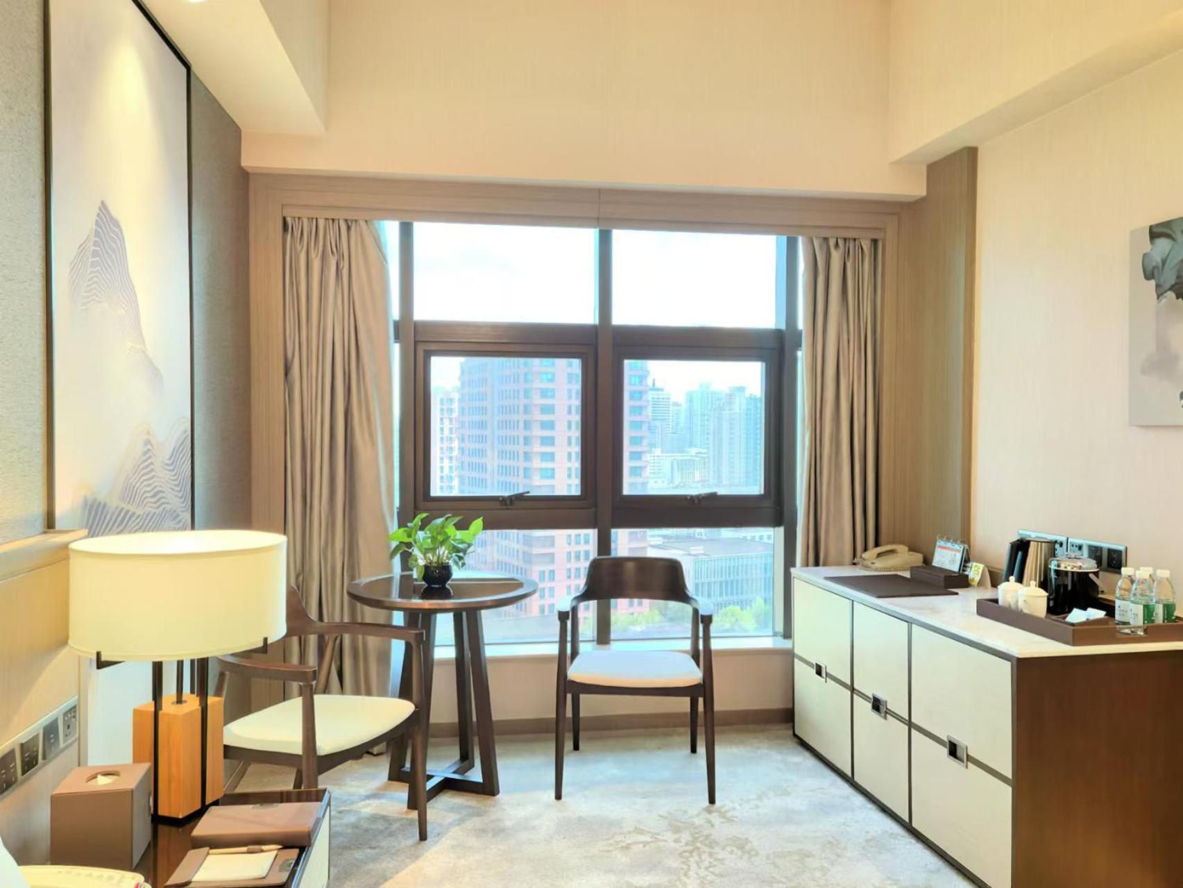 Jin Jiang Pine City Hotel Shanghai Exterior foto