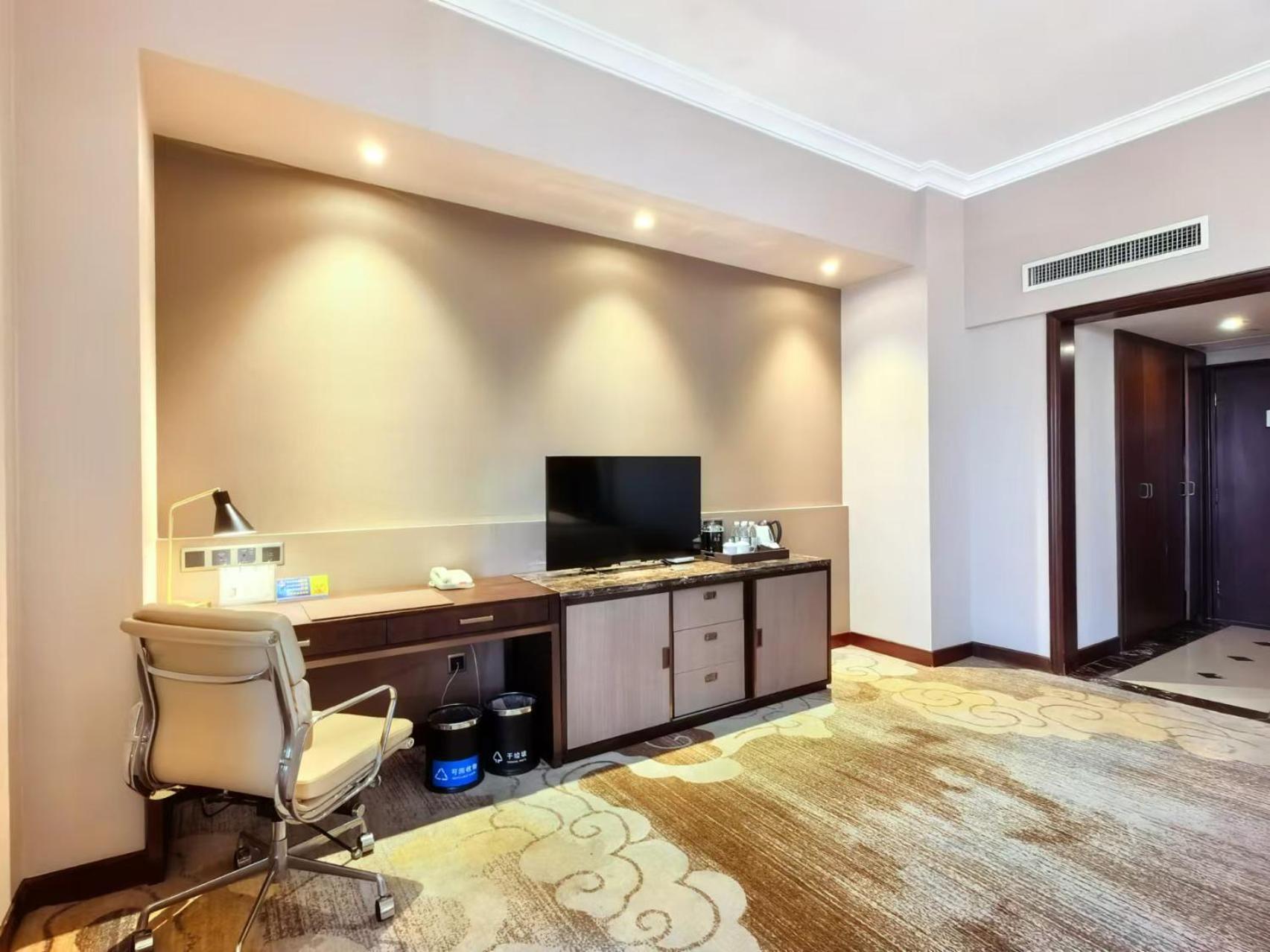 Jin Jiang Pine City Hotel Shanghai Exterior foto